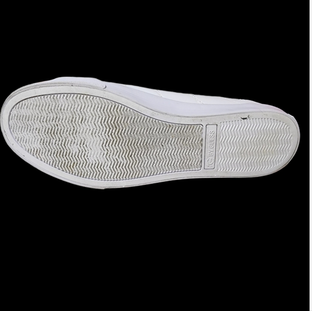 Preowned G By Guess White Sneakers - Picture 8 of 9